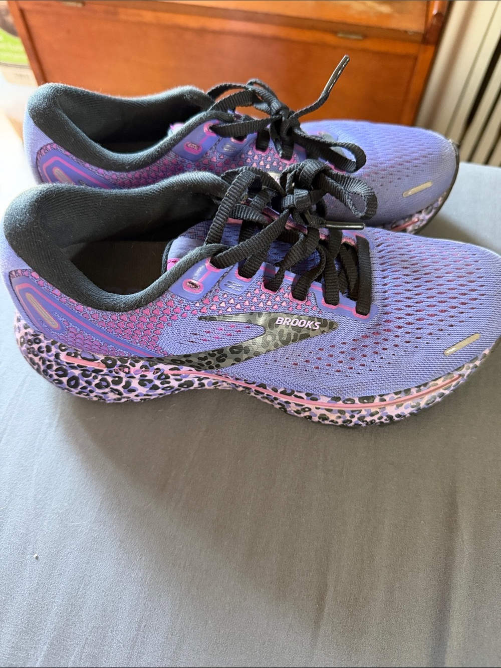 Brooks Womens Ghost 14 Running Shoes Size 6.5 Purple Leopard Print 1203561B578 - Picture 3 of 12
